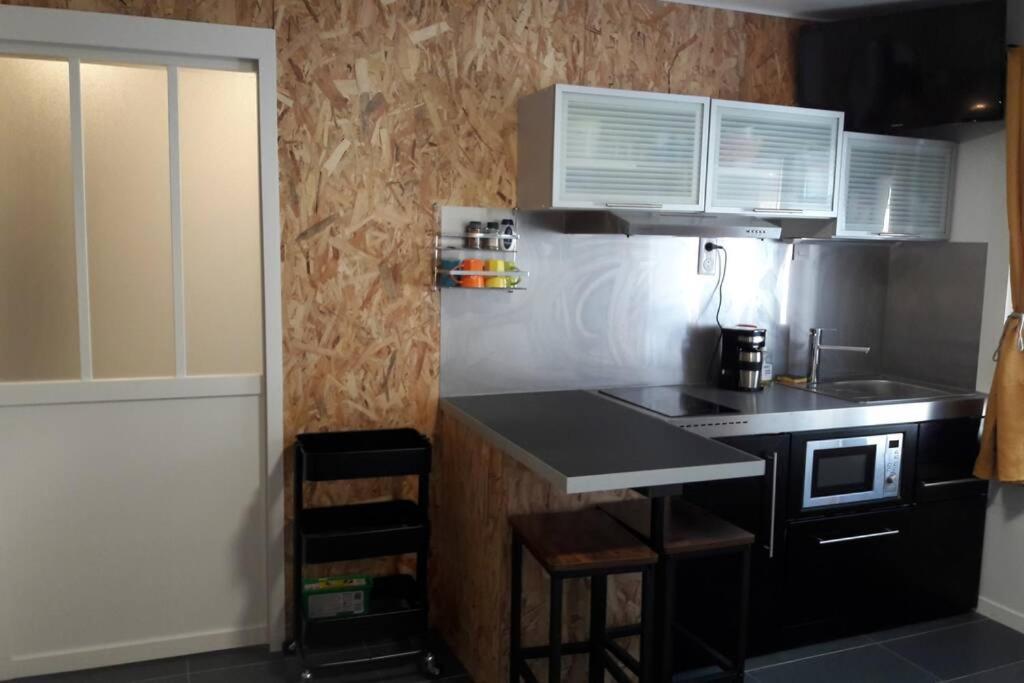 Le Pratik, Commerces Et Lac A Pied Apartment Sevrier Bagian luar foto