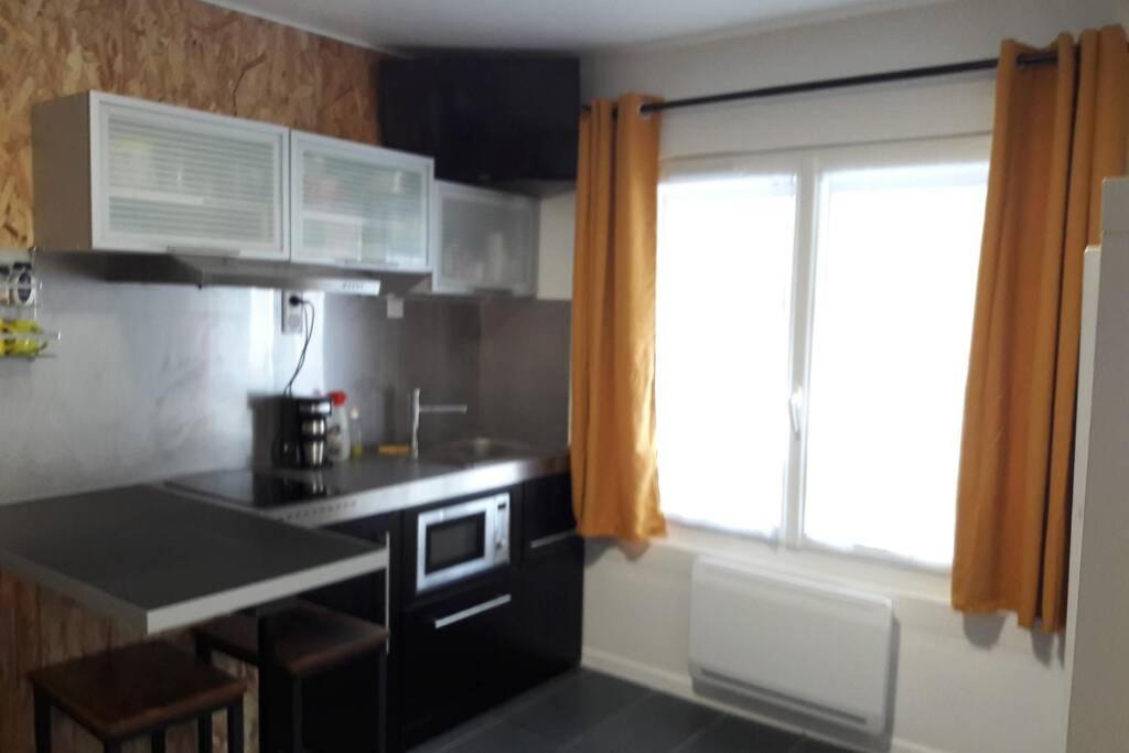 Le Pratik, Commerces Et Lac A Pied Apartment Sevrier Bagian luar foto